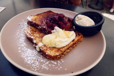 Best brunch in Barcelona @minkaguides Federal Sant Antoni French Toast