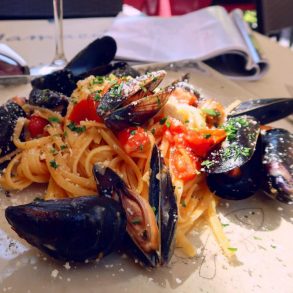 Gluten-free Rome @minkaguides Mama Eat pasta Rome city guide