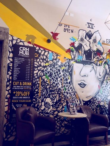 Review The Yellow Hostel Rome @minkaguides cafe