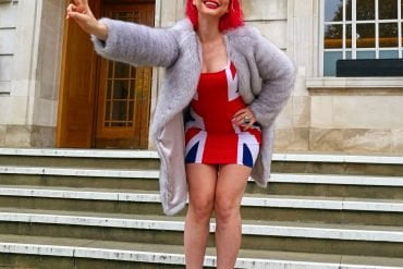 United Kingdom travel @minkaguides Union Jack dress