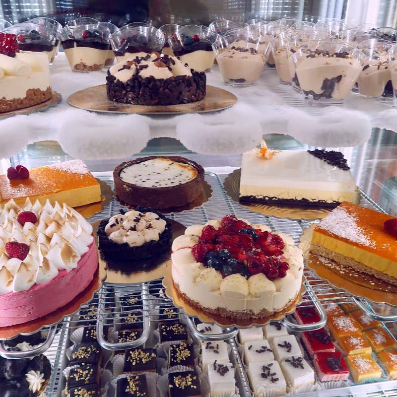 Rome city guide - cakes CREDIT Minka Guides